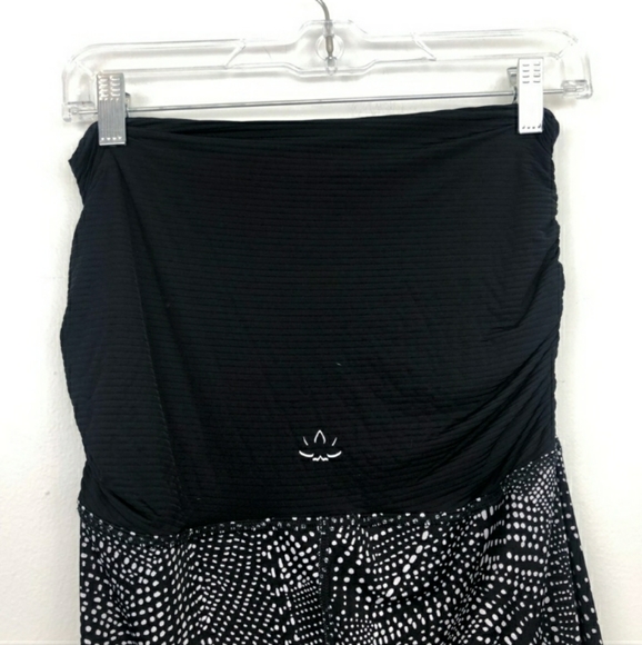 Beyond Yoga beyond the bump black dot leggings - Picture 4 of 7